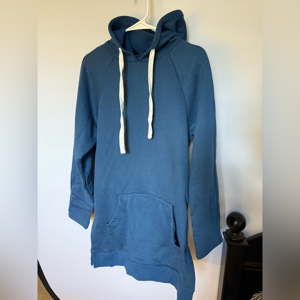 Long length hoodie - Picture 1 of 4